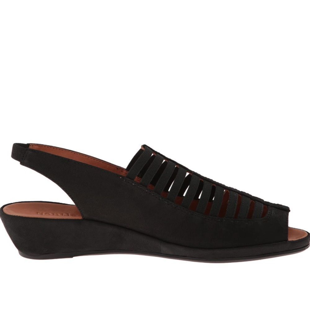 Gentle Souls by Kenneth Cole Black Lee Slingback Demi Wedge Sandals 10
